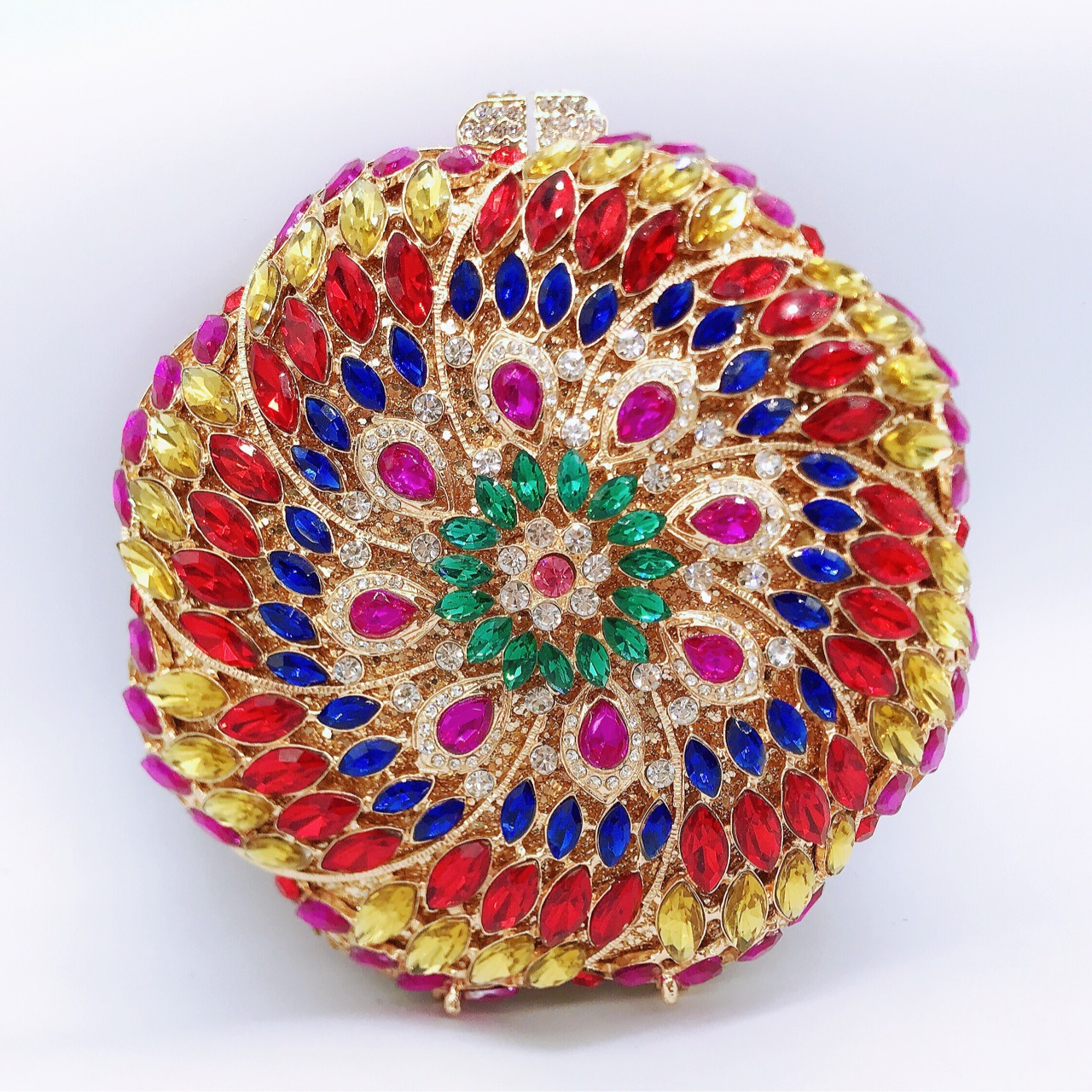 Banquete estilo europeo y americano bolsas de diamantes de diamante pequeñas botones magnéticas rojas redondas flores bolsas de cena de oro redondas