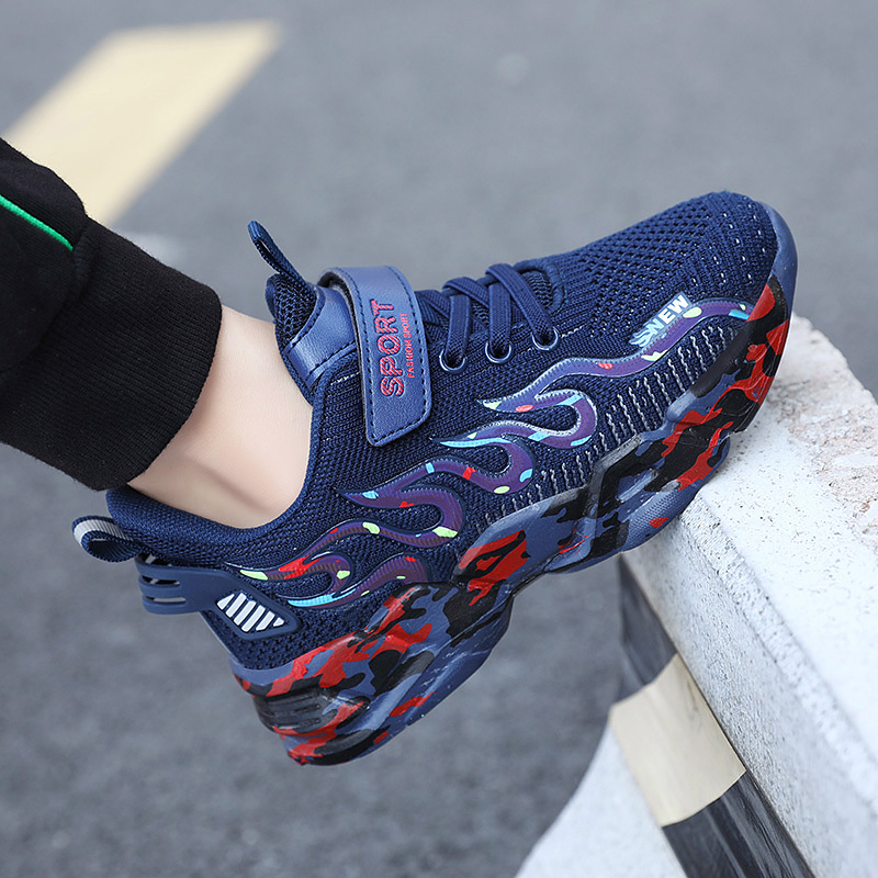 2024 verano nuevo niño de mediano tamaño niño zapatos deportivos zapatos de correr malla transpirable antideslizante zapatos de correr al por mayor