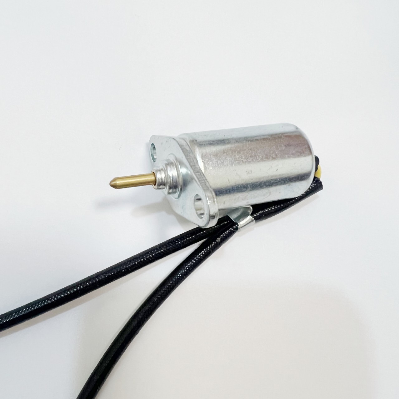 Suitable for GX620 18HP GX610 carburetor solenoid valve replacement Honda fuel pump generator solenoid valve