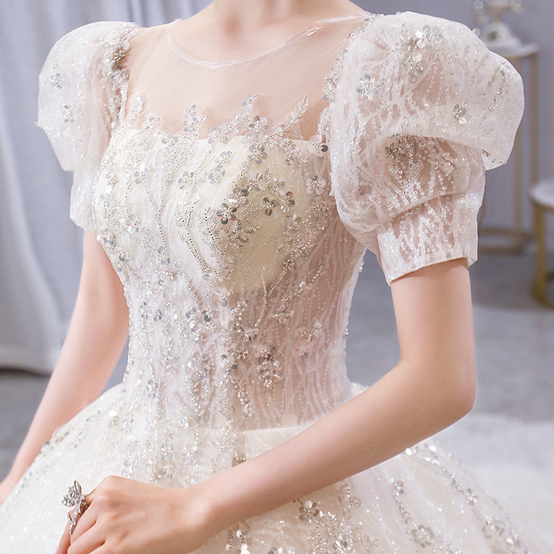 Vestido de novia francés 2024 nuevo verano nupcial Mori Super Hada temperamento pequeña cola de lujo industria pesada vestido de novia principal