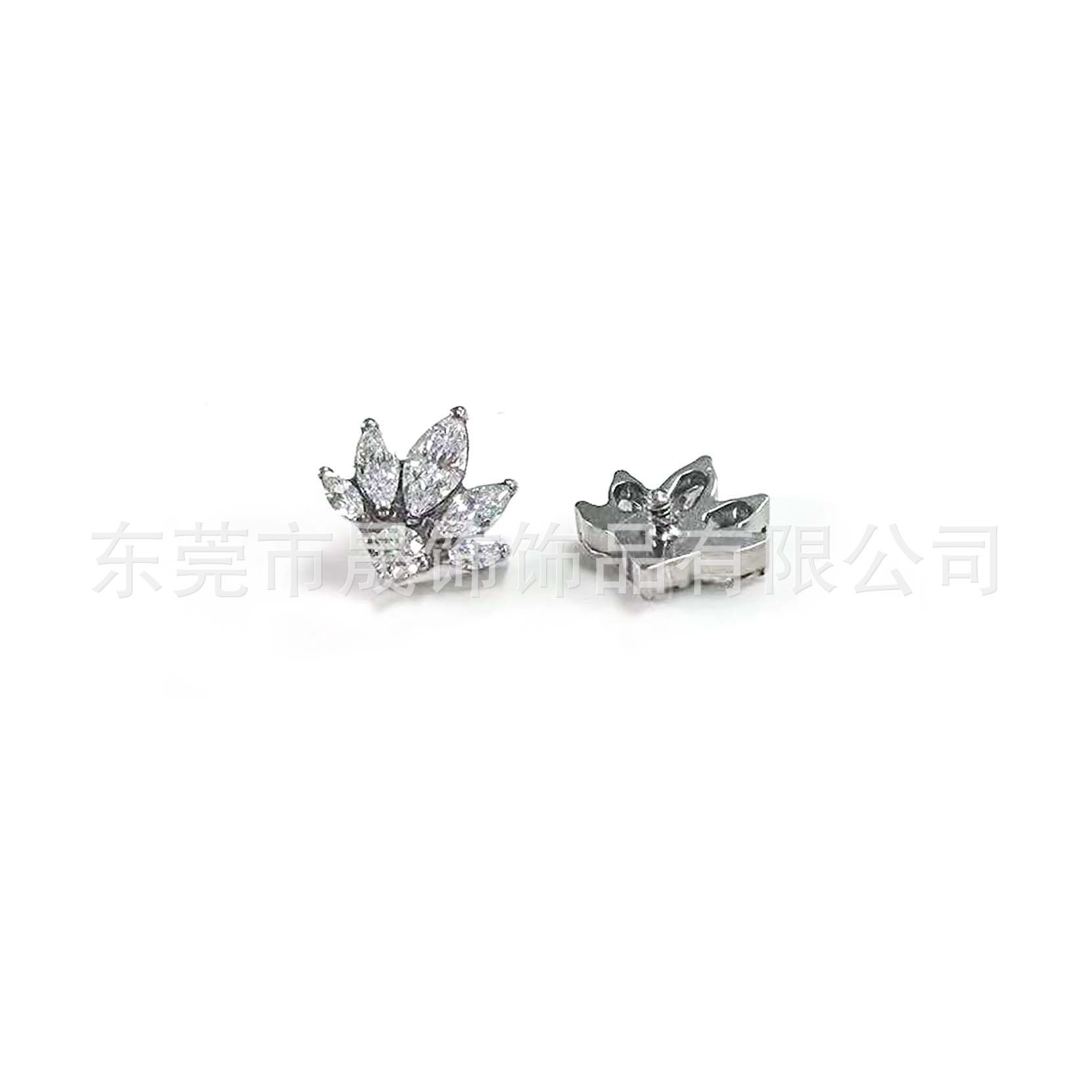 F136 Titanium Alloy 五马眼圆 Zirconia Ear Stud Studded 5A Cubic Zirconia Helix Cartilage Stud G23 Titanium Internal Thread Piercing Jewelry