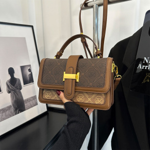 �羳bag�μ��Ůʿ����2024�r�к��sб������e�����ٴ�Ҹ��Ů��