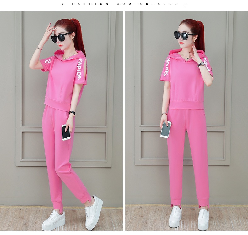 Women's Fashionable Loose Fit Sportswear Set Hooded Short Sleeve Top And Trousers Two Piece Student Outfit Summer 2026 Style_ecoleips.com