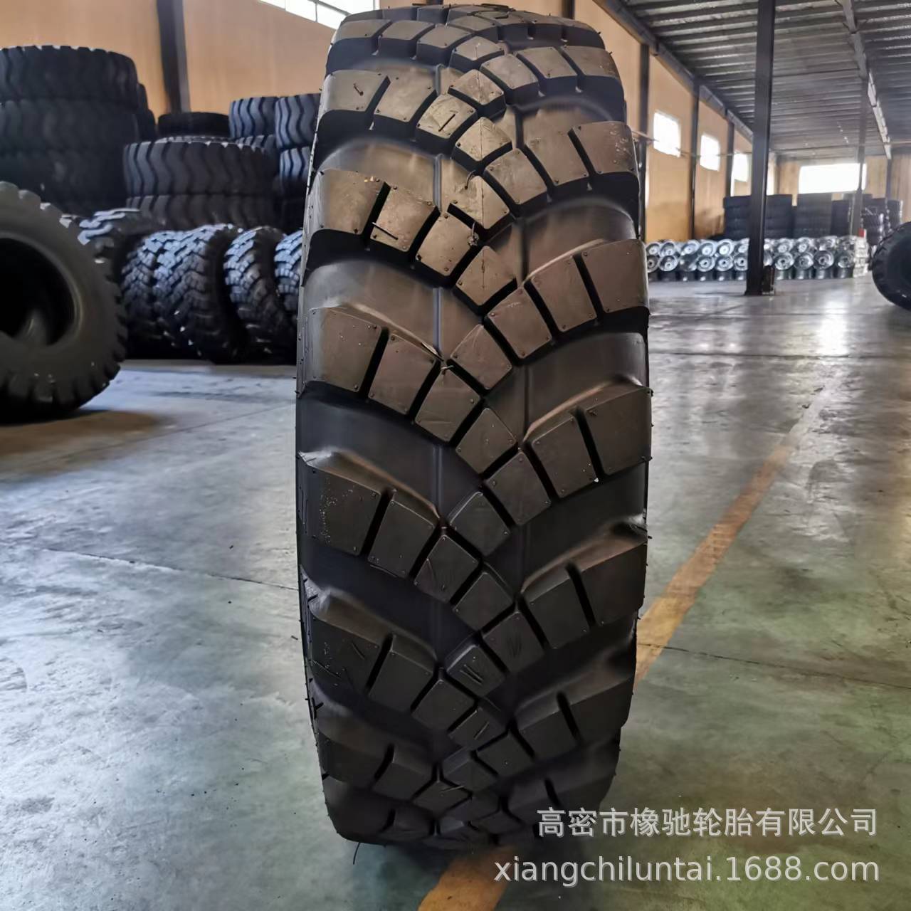 牵引车轮胎13-20 货车越野轮胎14.00-20 12.5-20轮胎