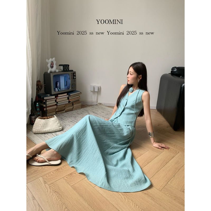 2025年夏季时尚韩系淑女v领无袖马甲背心+宽松高腰半身裙套装时髦|undefined