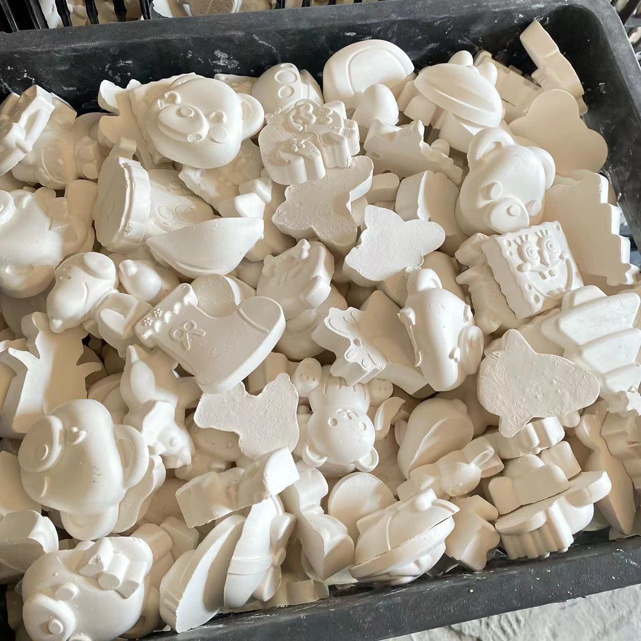 Muñeca de yeso mezclar y combinar Pequeño Blanco En Blanco Los Niños pintura DIY puesto suministro juguete blanco fábrica al por mayor