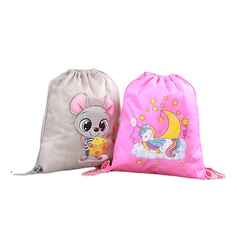 Al por mayor publicidad de dibujos animados niños lindo hombro cordón bolsa simple cordón mochila poliéster almacenamiento mochila impermeable