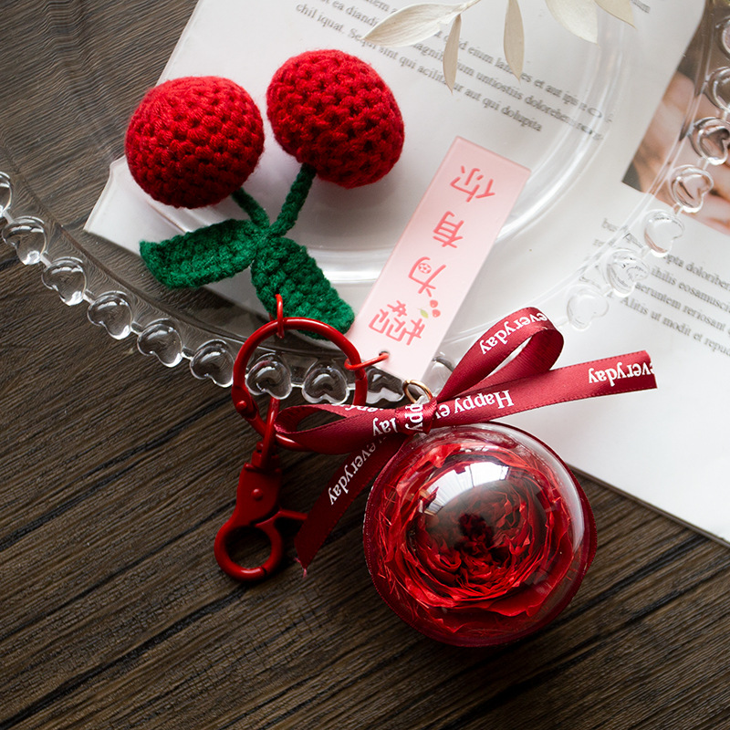 Llavero de flor eterna al por mayor colgante terminado ramo de flores secas Caja de regalo de San Valentín regalo de mano de novias regalo de bendición