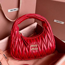 2025新款miu缪家褶皱小羊皮腋下饺子包时尚手提单肩斜挎月牙女包