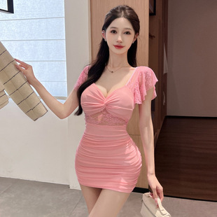 E437�W���|�ρ����Q���l2026Ů�b�Ը�ҹ��¶�������U�������B��ȹ