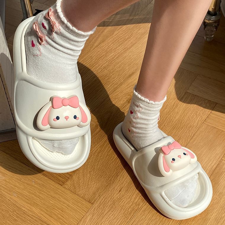 Zapatillas lindas de las mujeres EVA super suave casa antideslizante desodorante 2023 de dibujos animados todo partido sandalias calientes