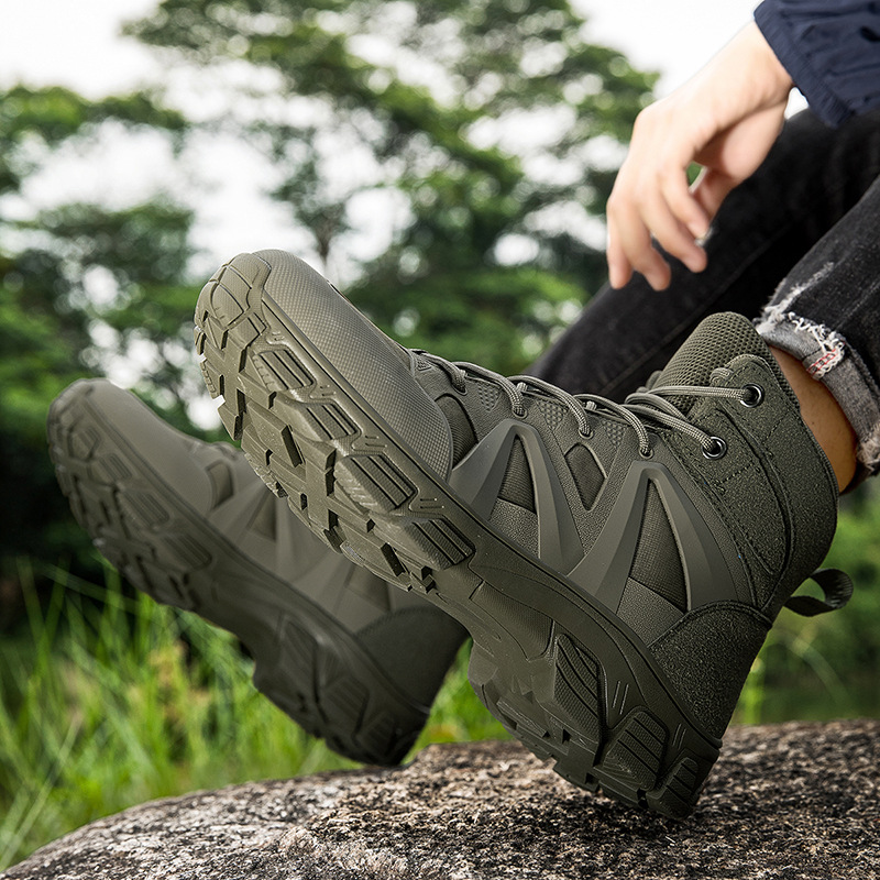 Botas de combate, botas tácticas para fanáticos militares, montañismo al aire libre para hombres transfronterizos, zapatos altos para hombres, botas de entrenamiento de combate, botas de senderismo todoterreno