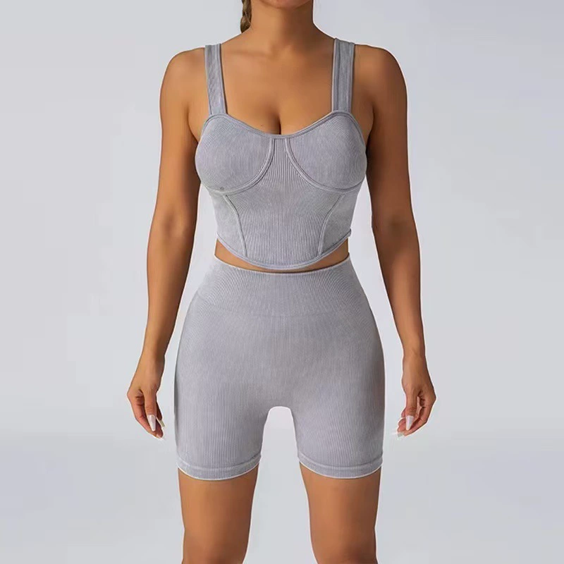 Summer yoga clothing, set, shockproof T-shirt, leggings, shorts, high-quality style, beautiful back