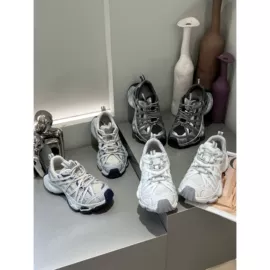 男式布鞋;女式棉鞋;女式布鞋