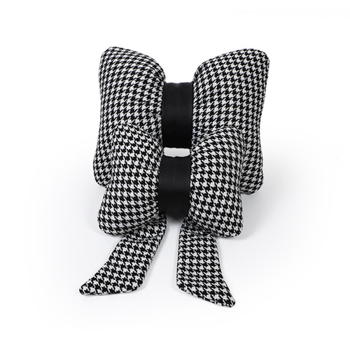 Car headrest, bow fashion houndstooth in-car neck pillow, creative all-season car lumbar support