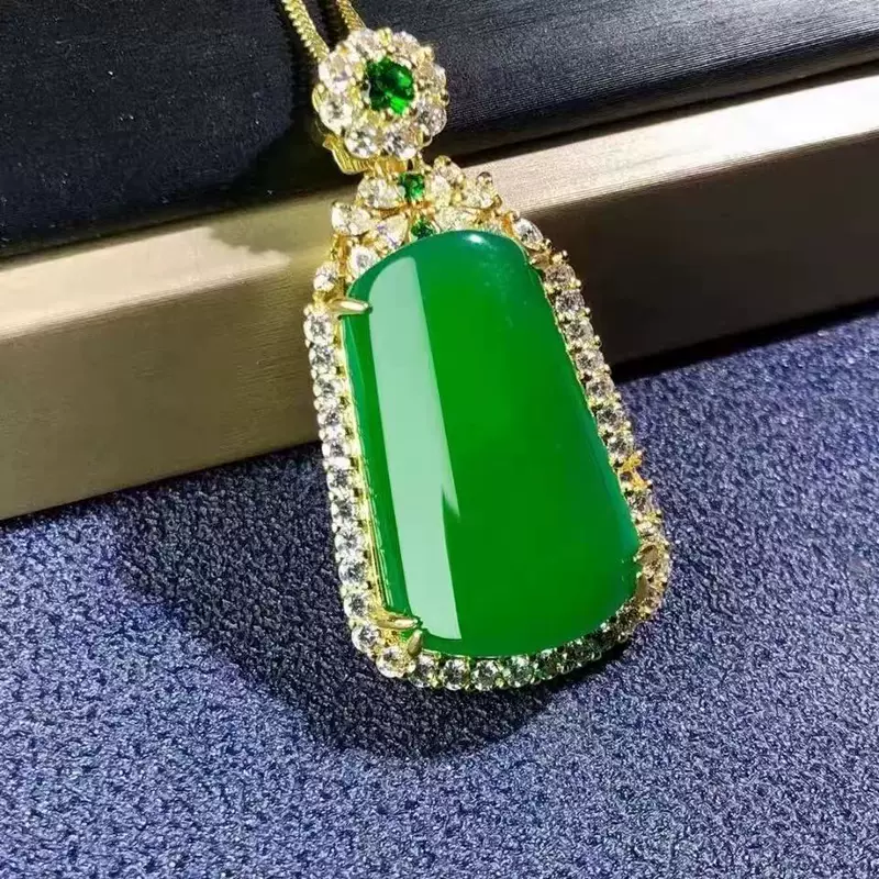 Кулон из Jade, зелёный драгоценный камень, опт, без цепочки