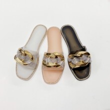 2022�羳��ɫ�h��Ƭˮ������Ь�r���⴩��aƽ��Ь����ƽ�����⴩