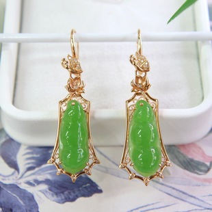 Fubei Diamond Jewelry [18K Gold Inlaid with Hetian Jasper Apple Green String Bean Earrings] Bare Stone Size 10*22mm