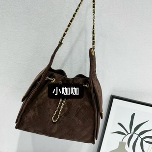 25K��Ƥ�ﶬ���s�¿� ���Ůʿ���˰����K朗lˮͰ�p�����eҸ�°�