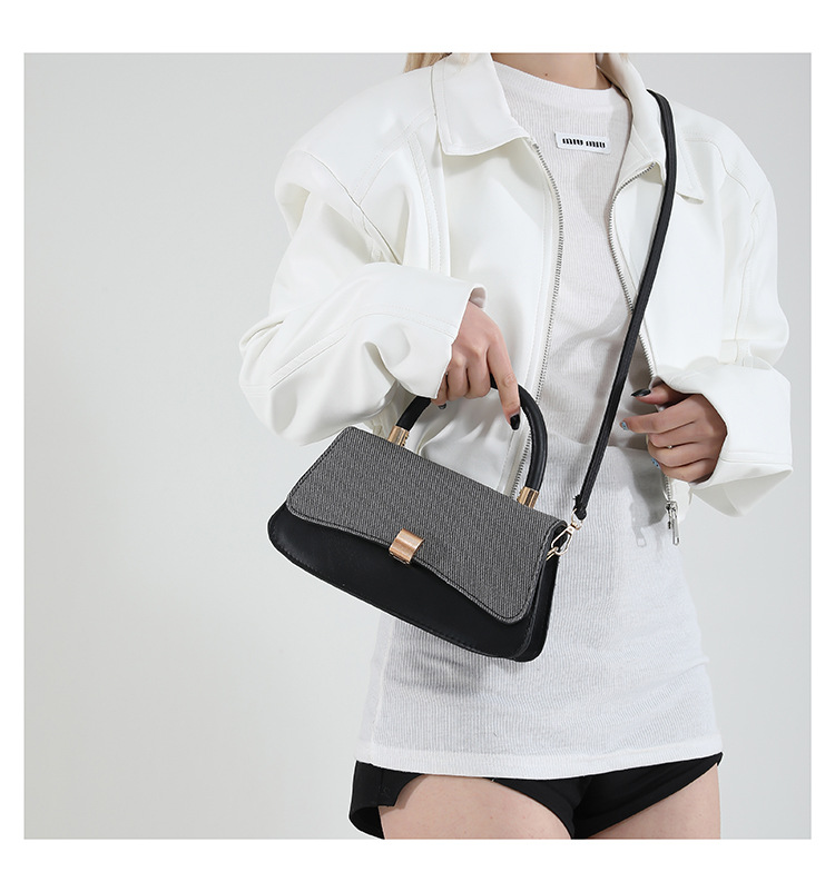 493g Weight Lock clasp Closure Type Single Shoulder Strap, Top Handle Strap Type Crossbody Bag Bags Type Daily Occasion Pu Leather Material Color Block, Solid Color Pattern All Seasons Season Women's Gender Streetwear Style Square Shape Small Size Women's Small Pu Leather Color Block Solid Color Streetwear Square Lock Clasp Crossbody Bag 12
