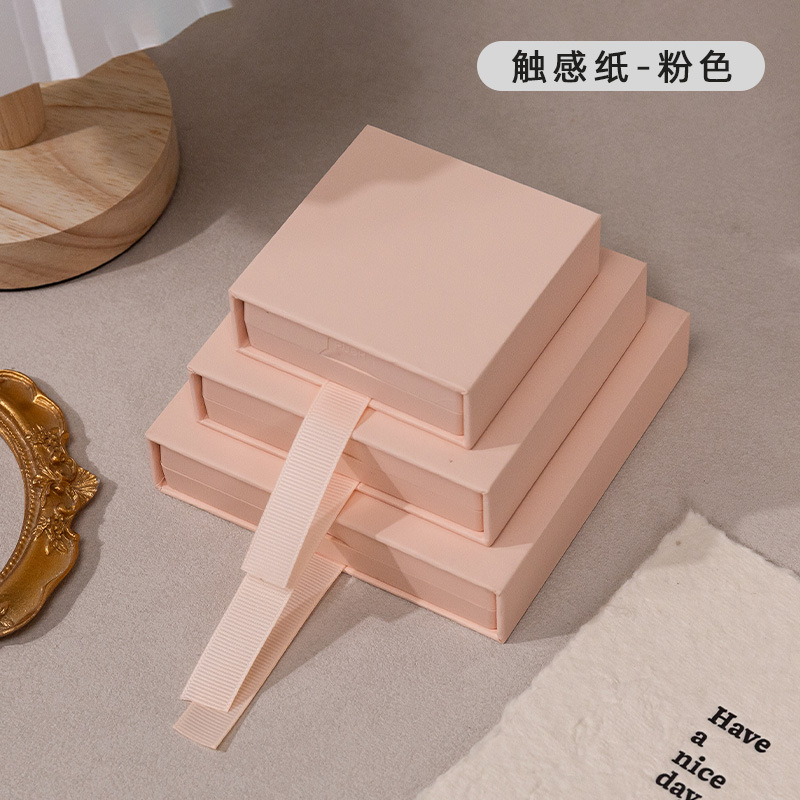 Caja de cajón de papel táctil rosa (incluida la Caja de suspensión); 7*7*2cm