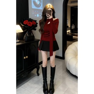 �nϵ�U��ᘿ����������ȹ���bŮ�ﶬ�B��ȹ�tɫϵ�^�괩��һ����