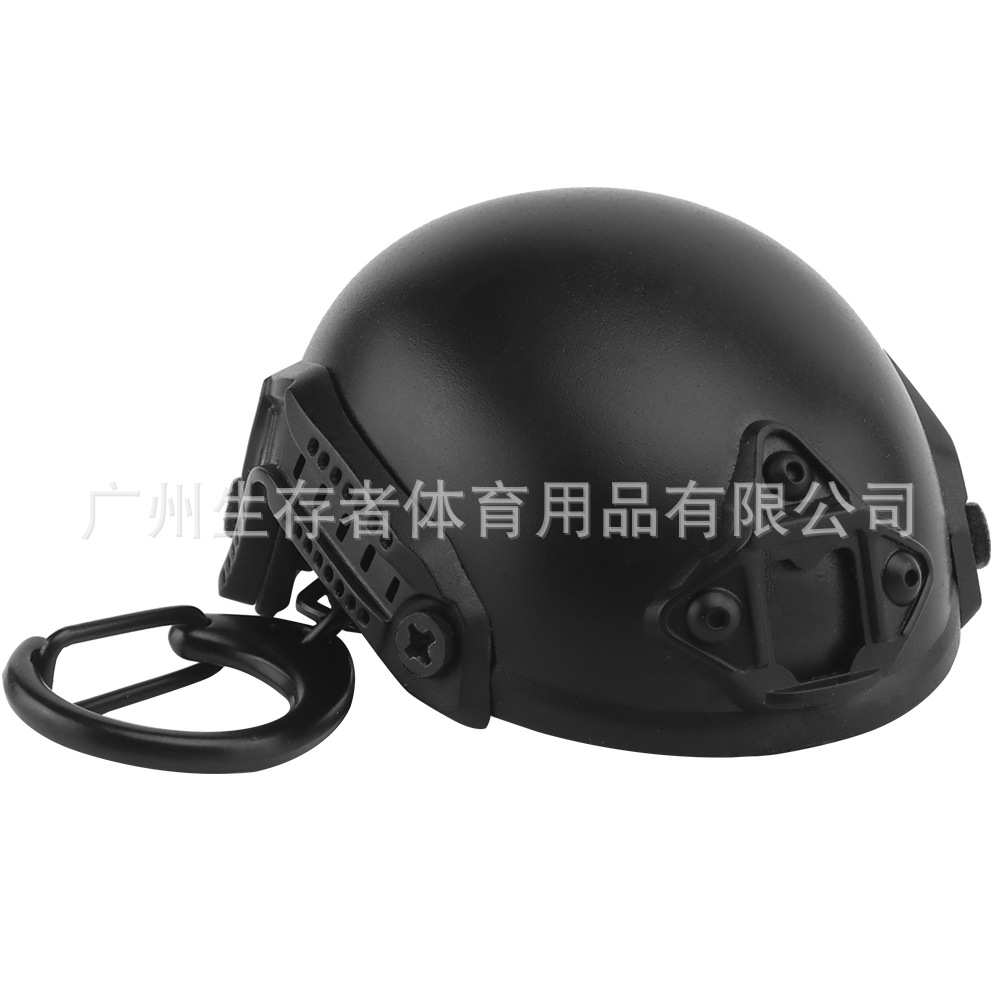 Táctica abre botellas de cerveza modelo de casco rápido apariencia interesante táctica militar fan llavero mochila colgante