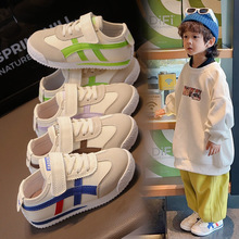 2024秋季新款儿童板鞋男童百搭运动鞋女童韩版休闲鞋魔术贴阿甘鞋