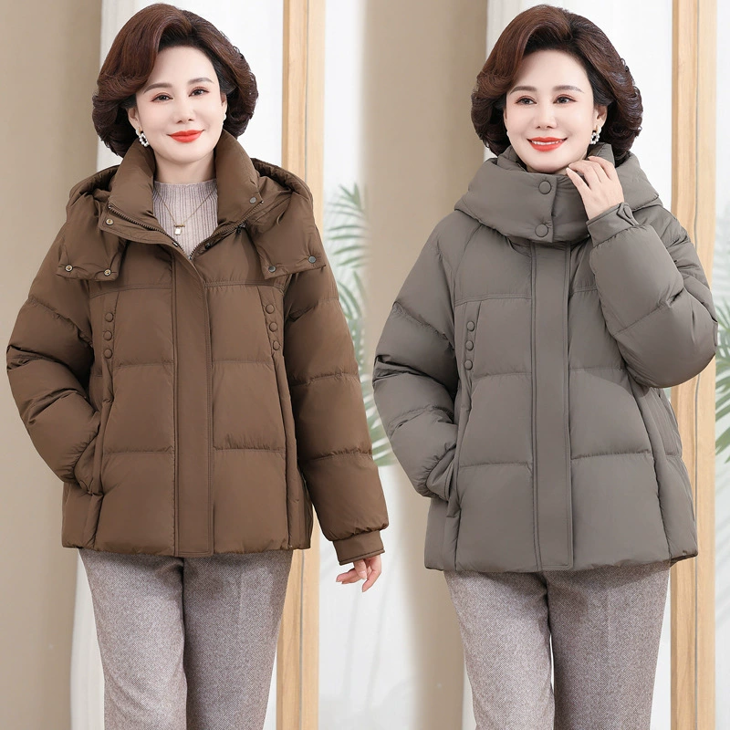 Мама маленький пуховик женский короткий 2024 новый зимний плюс жир увеличить средний возраст 40 лет 50 пальто маленький человек