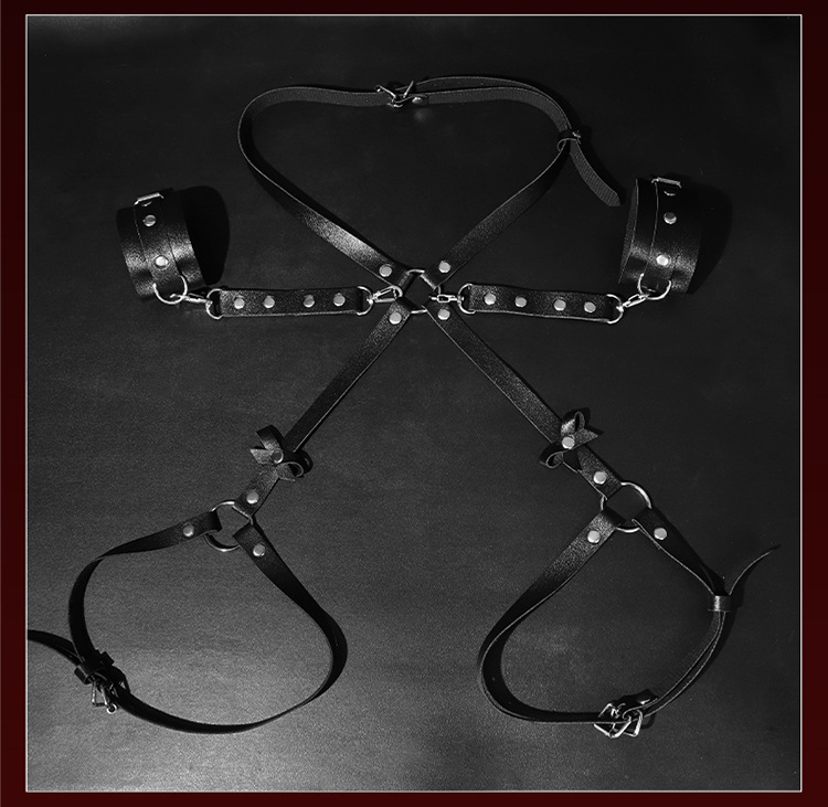 Jiuai SM Flirting Set with Metal Handcuffs and Nipple Clamps, Black Bondage Couple Kit — detail image 12