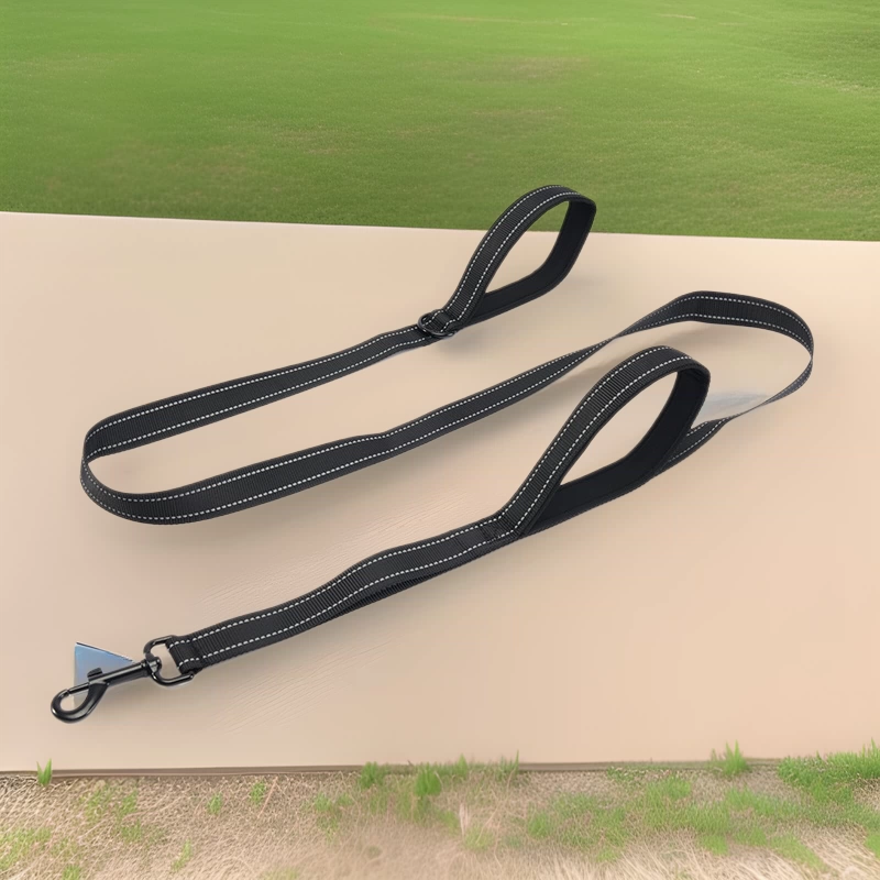 Большой собачий поводок для домашних животных двойной ручкой нейлоновая собачья веревка выходит отражающие собачьи веревки взрывозащищенные собачьи веревки оптом