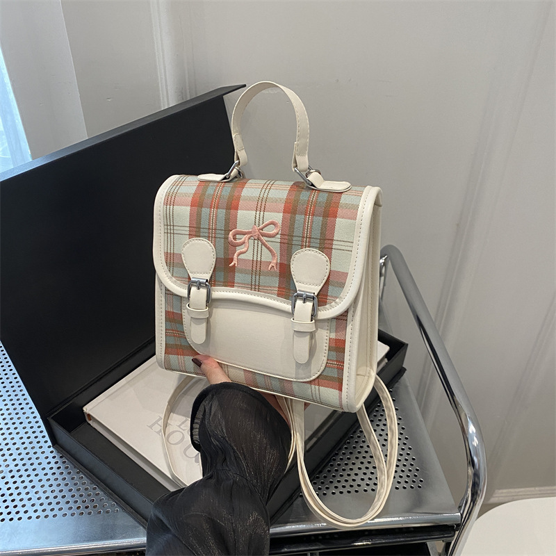 Wimei mochila 2024 nuevo estilo de diseño de moda nicho de viaje bolsas escolares ligeras para mujeres ins fuera mochila pequeña