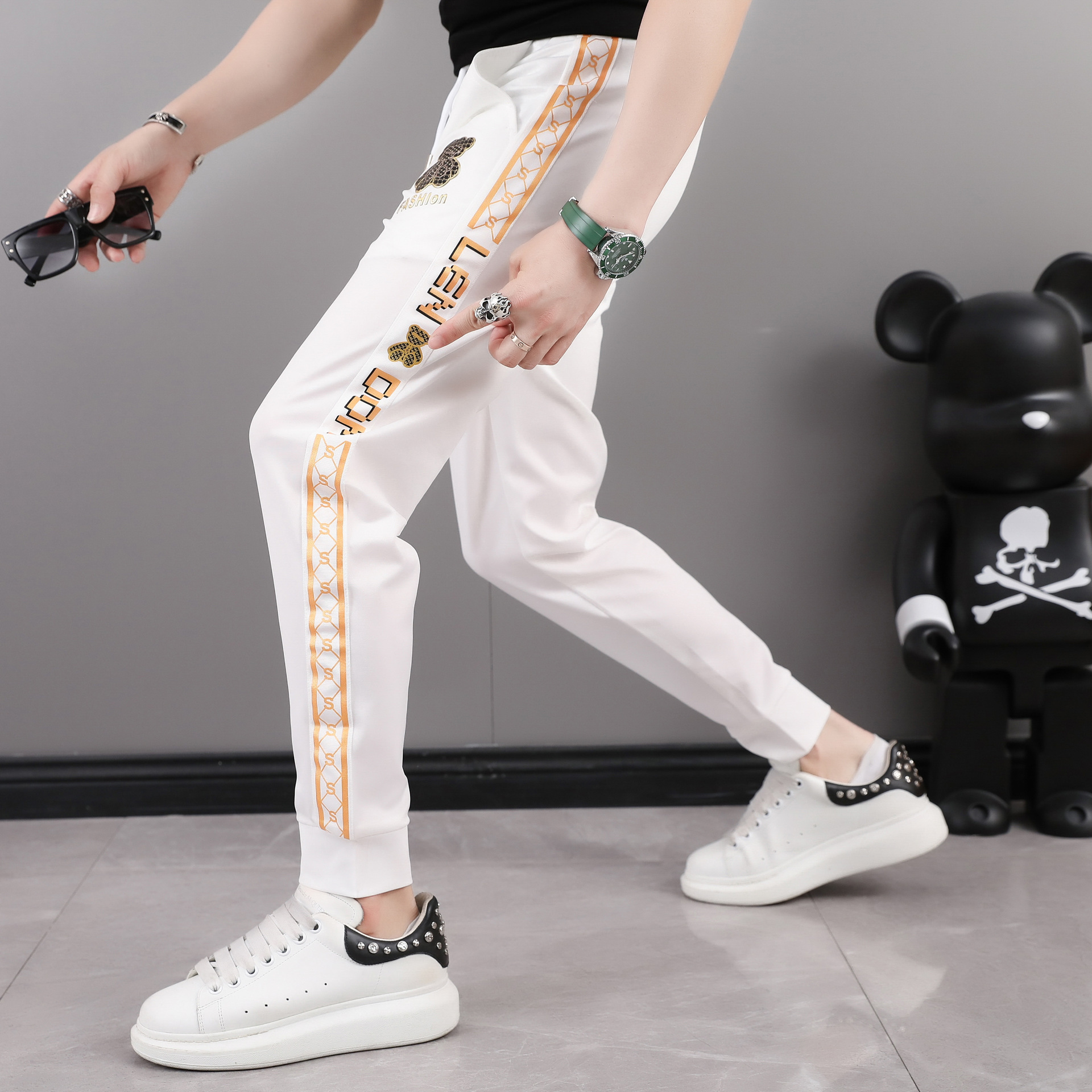 Thin 2022 Summer White Sports for Casual New Trendy Brand Tight Fit Men's Quick Drying Sanitary Pants_voghion.com