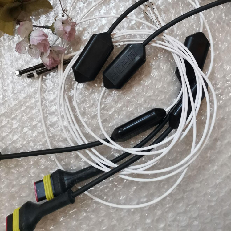 PT2G-SM5.3 ACAM 转速探头VAISALA  HUMICAP180R湿度传感器 全新