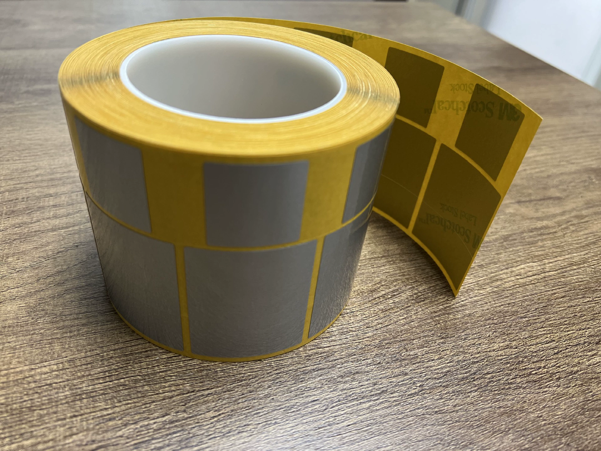 Wen Xi 3m-3698elaminated этикетки штрих-кода введен в эксплуатацию печать FASSON Материал Поставки завод