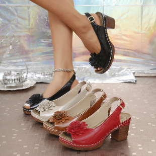 2025 spring new European and American foreign trade flat-bottomed slippers plus size cross-border one-character fish-mouth Roman-style thick-bottomed women's sandals