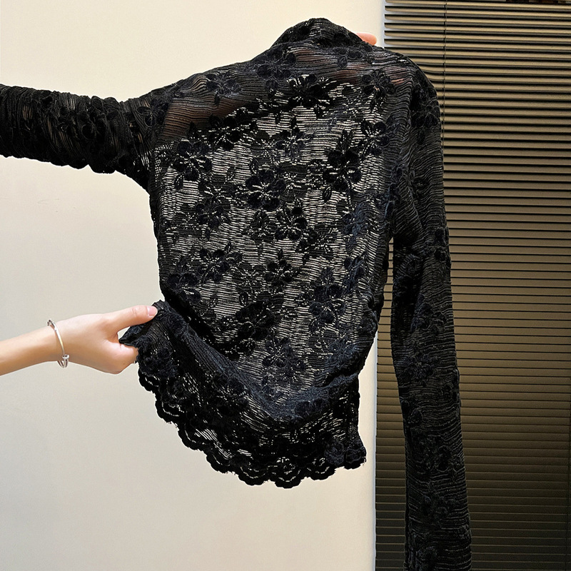 Autumn and Winter Layered Inner T-Shirt Lace Top High-End 2025 New Half Turtleneck Cut Out Lace Bottoming Shirt for Women