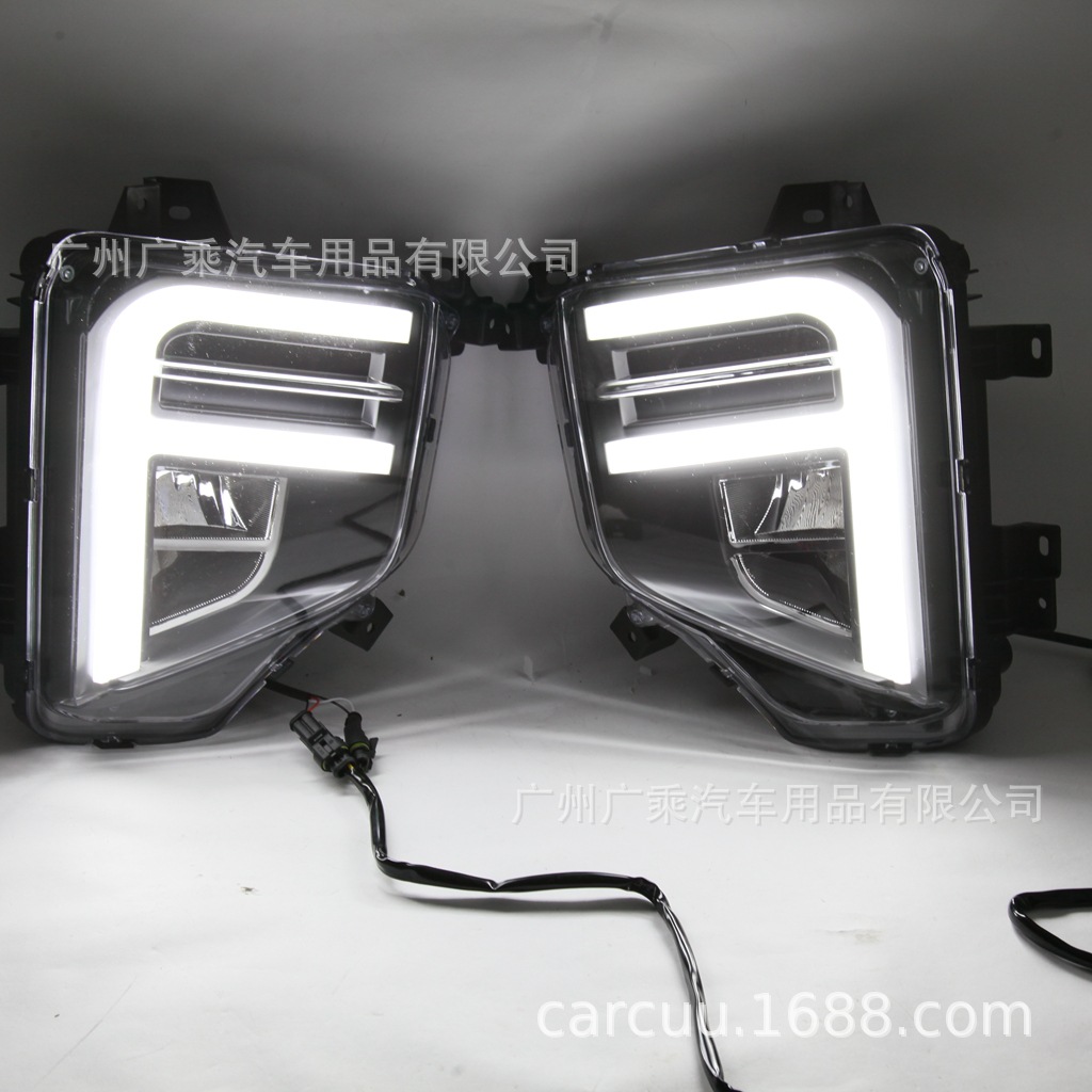 三菱 Triton L200日行灯 19年38