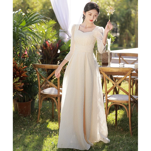 Long, champagne color