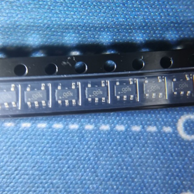 贴片 TLV70033DDCR 稳压器 LDO IC芯片 3.3V 200mA SOT-23