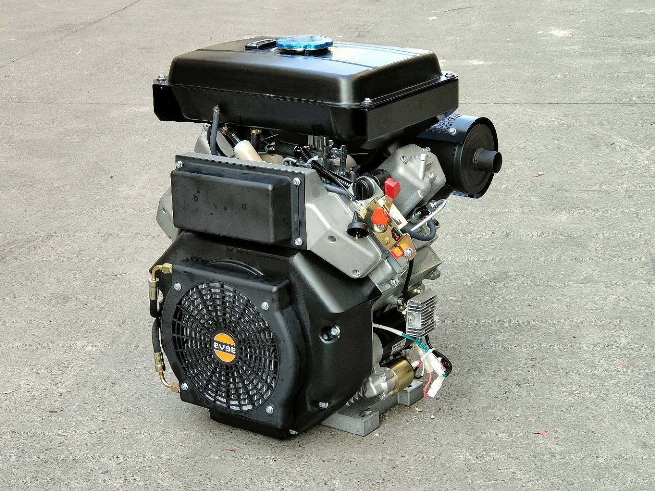 Double-cylinder V-type air-cooled diesel HD2V92F displacement 997cc16kw hydraulic pump station Marine harvester Hua slip
