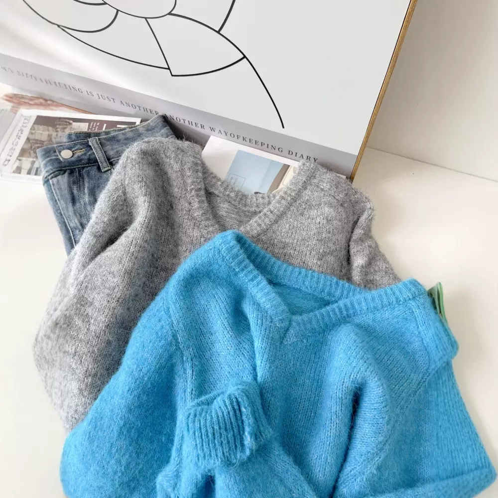 蓝色v领软糯仿浣熊绒毛衣女宽松慵懒风套头针织衫高级感上衣6156