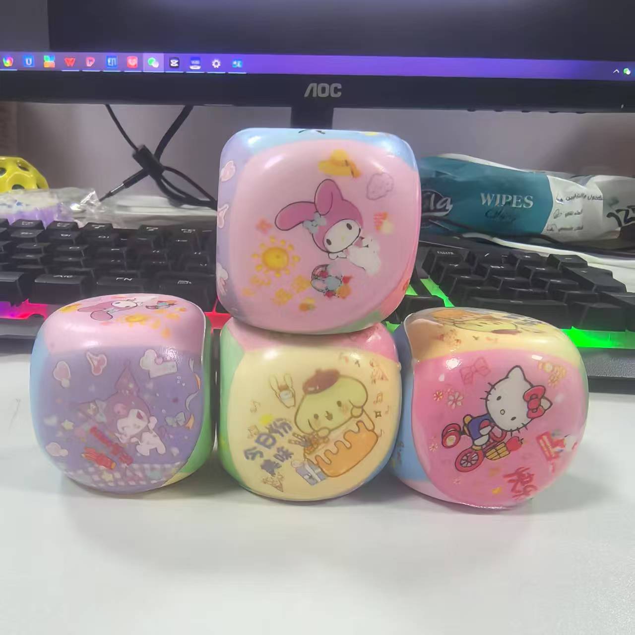 Bolsa de red al por mayor Sanrio Rabu Juguete de descompresión Descompresión de rebote lento Desahogue artefacto de descompresión Coulomi Adornos de dibujos animados