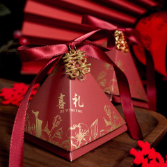 お祝いの赤い中国式結婚式の結婚祝いの砂糖箱卸売りの砂糖箱のお返し