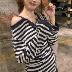 松弛感百搭条纹甜辣风一字肩长袖t恤女假两件显瘦休闲慵懒风上衣