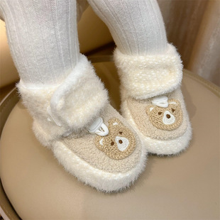Winter infant soft-soled shoes 0-1 year old thick cotton shoes March-December men's and women's baby shoes warm without dropping front shoes