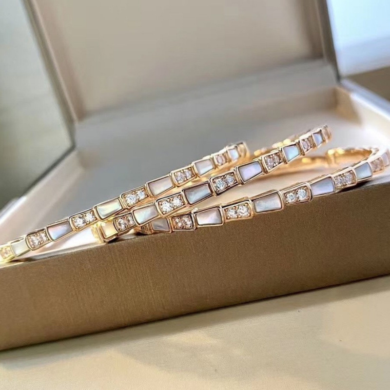 Luxury Jade High-End Snake-Shaped Bracelet with Natural Mother-Of-Pearl Snake Bone, 18K Rose Gold Jewelry