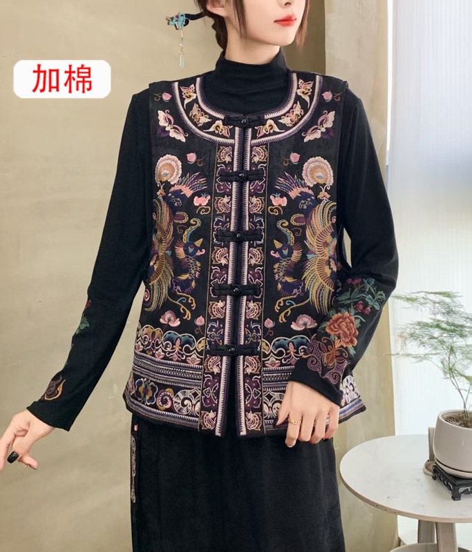 2025秋冬款加棉国风缎面重工刺绣女坎肩宽松版女士对称绣民族风马|undefined