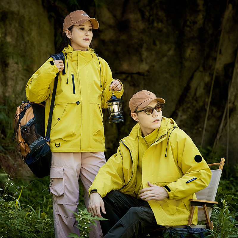 Three-In-One Women's Sports Outdoor Fleece Jacket, Men's Cross-Border High-Quality Windproof and Waterproof Travel Jacket Three-In-One Women's Sports Outdoor Fleece Jacket, Men's Cross-Border High-Quality Windproof and Waterproof Travel Jacket