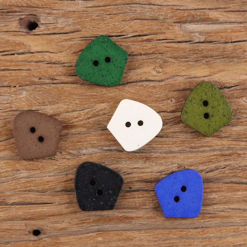 Special-Shaped Resin Klein Blue Two-Eye Double Plane Sweater Jacket Vest Shirt Decorative Coat Windbreaker Buttons